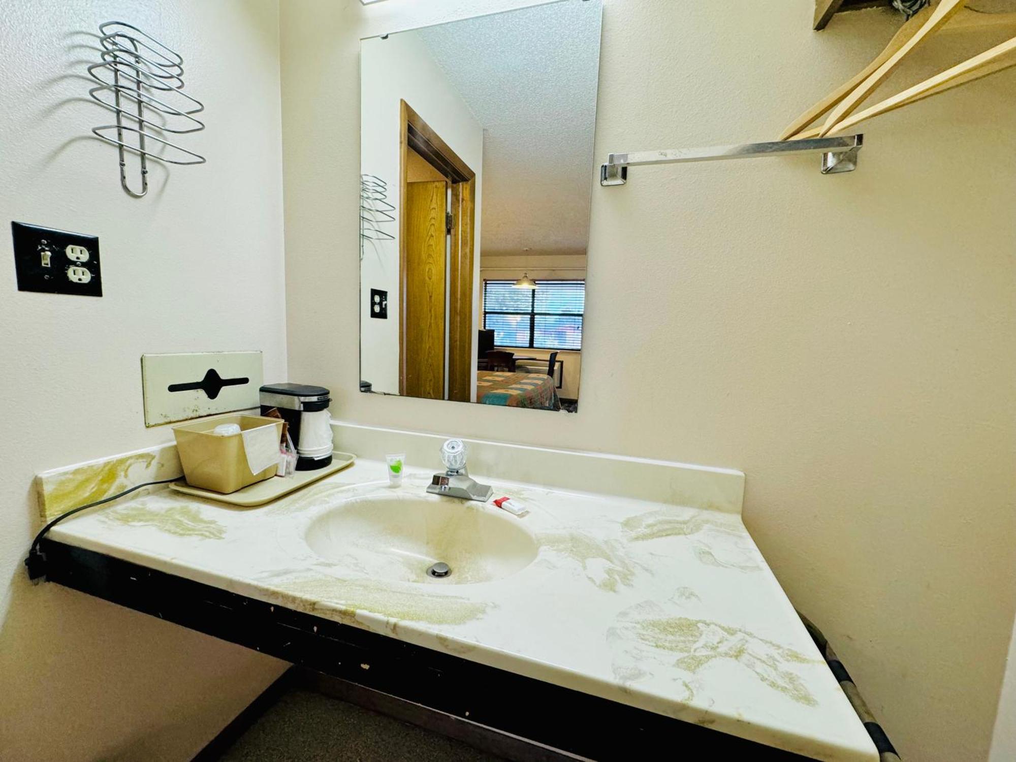 Americas Best Value Inn Jay Eksteriør bilde